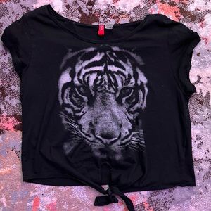 OFF SHOULDER H&M TIGER TOP